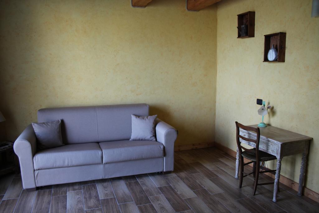 Azienda Agricola Garoglio Davide Alfiano Natta Zewnętrze zdjęcie